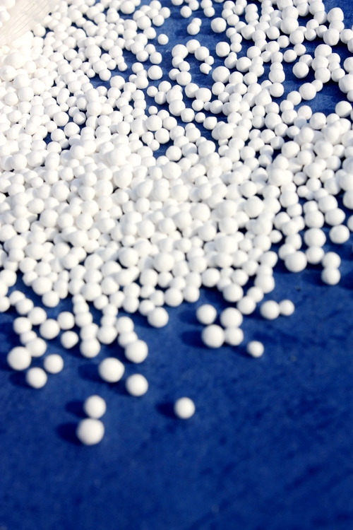 活性氧化鋁顆料